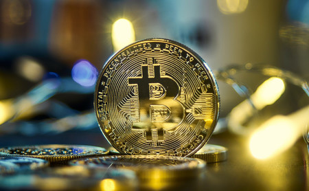 биткоин